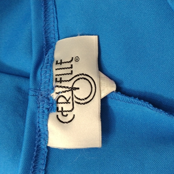 Dress - Picture 10 of 11